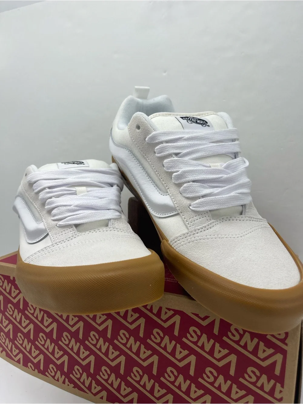 Vans Men’s Sz 11.5 Knu Skool GUM BLANC DE BLANC VN000D22JVY Skate Sneakers